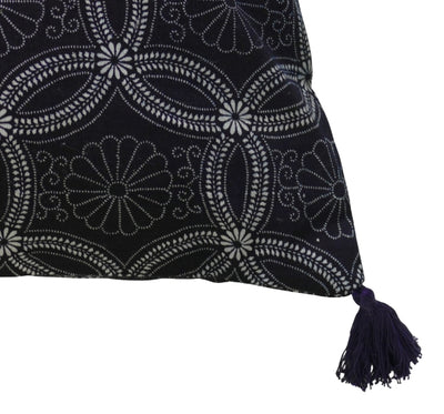 Kanoko Blossom cushion