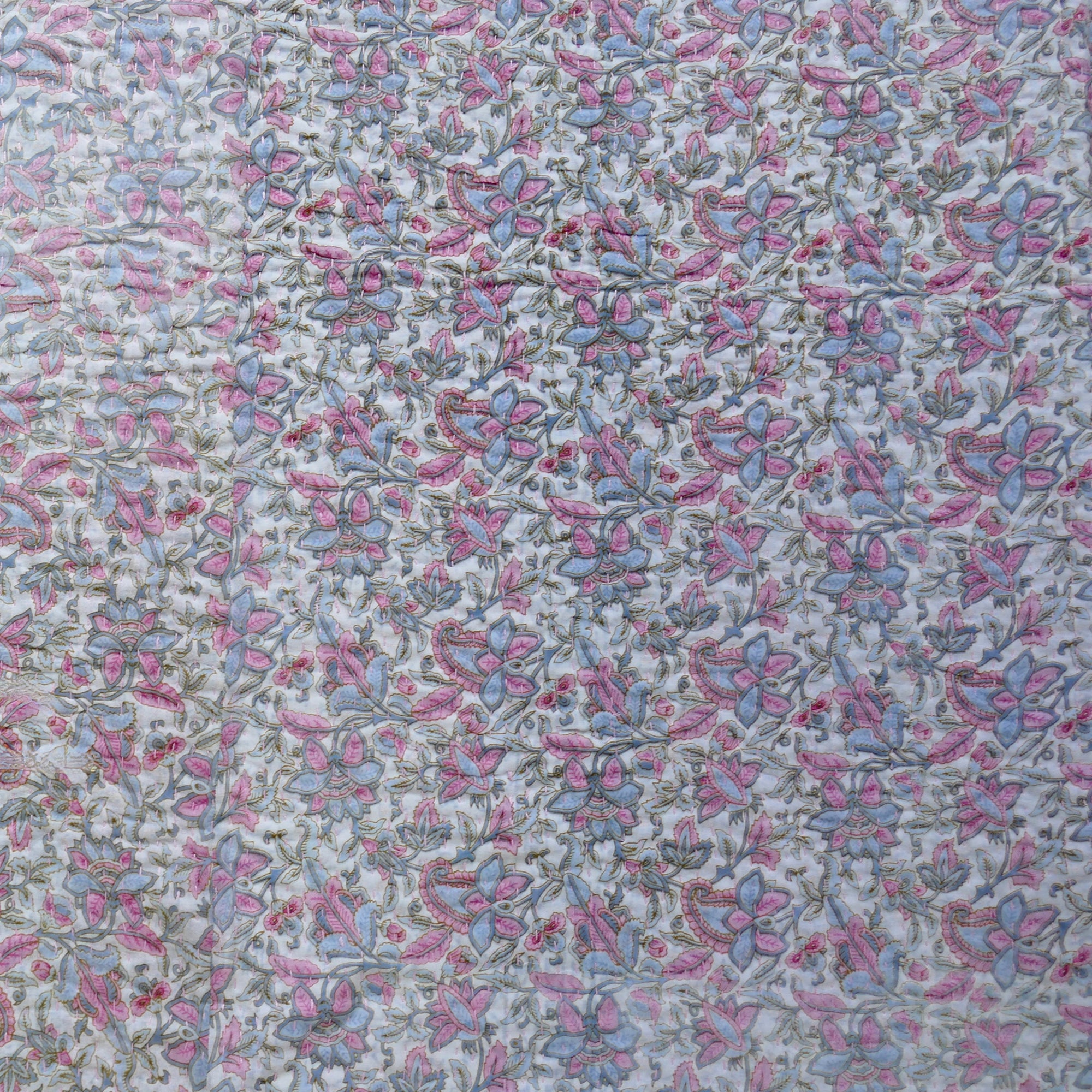 Chateau Rose throw